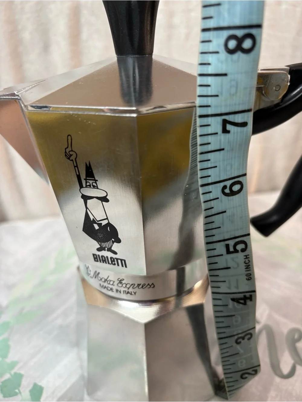 ☕ Bialetti Moka Express 6-Cup Stovetop Espresso Maker – Made in Italy